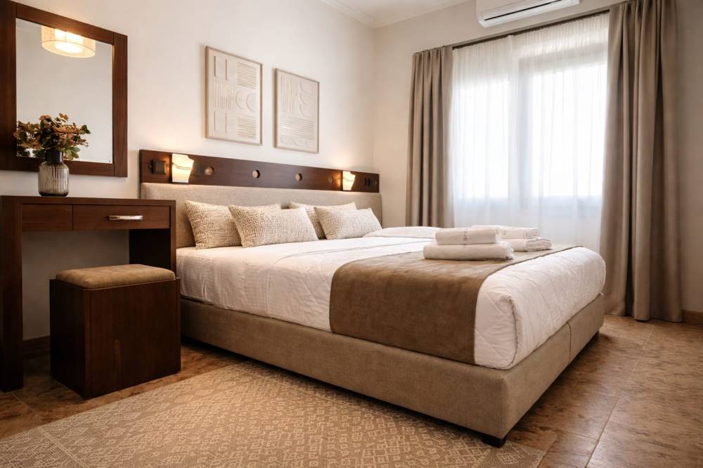 Economy Double Room - Semiramis Guesthouse
